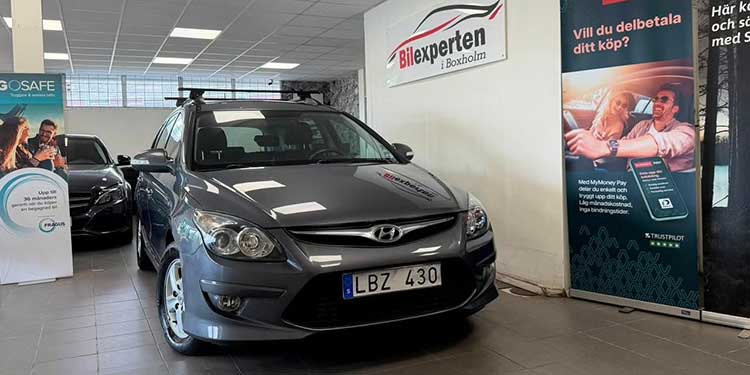 Toyota Auris Touring Sports Hybrid e-CVT Executive